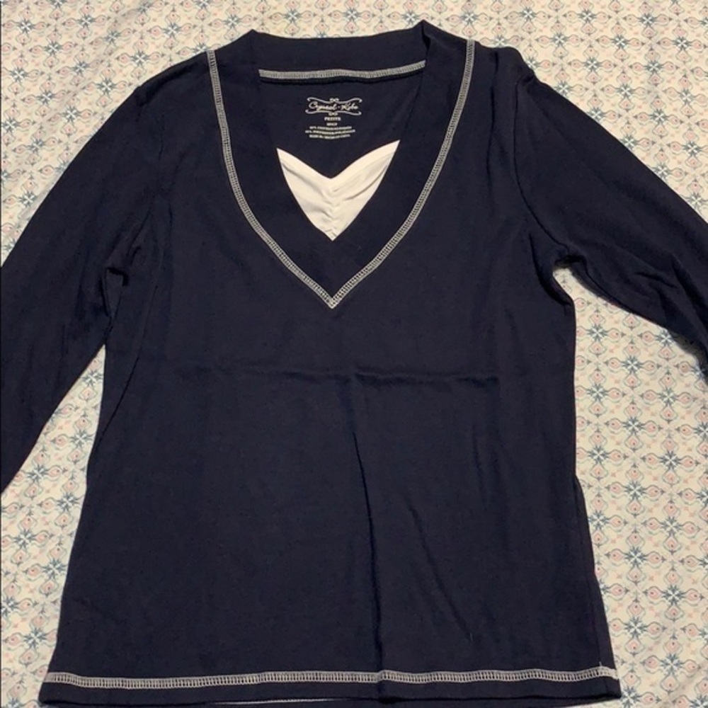 Women’s petite top
